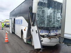 Воронежский СК возбудил уголовное дело после ДТП с автобусом, в котором пострадали 12 человек