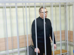 «Я невиновен»: близкий к Ендовицкому tg-канал – о взяточном деле и порно