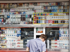 В Воронеже киоски, где продают сигареты и алкоголь школьникам, могут закрыть