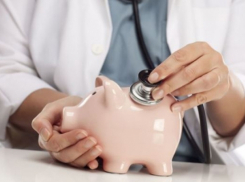 Средние зарплаты медиков в Воронеже сравнили с другими регионами 