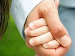 Похитившего полуторогодовалую дочь воронежца задержали в порезах и крови