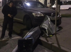 Красивое уничтожение паркомата под окнами правительства сняли в Воронеже