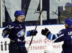Воронежский хоккеист Егор Алешин забил 4 шайбы в игре «Бурана» и «Спутника»