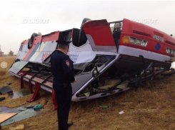 Автобус из Воронежа опрокинулся в кювет в Ростовской области - есть пострадавшие