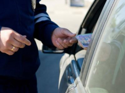 Пьяный воронежец ездил на машине по липовым правам, купленным в соцсети