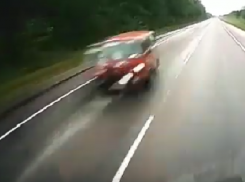 Смертельный момент ДТП с 8 погибшими на воронежской трассе попал на видео