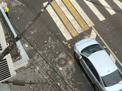 Стало известно состояние пострадавшей девушки после обрушения фасада дома в Воронеже 