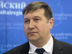 Собиравший для «гордеевского» бала деньги чиновник получил высокую должность на Алтае