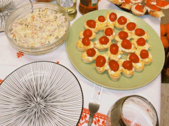 Самый новогодний салат во Вселенной назвали воронежцы