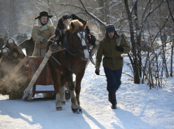 Перед Днем освобождения Воронежа на берегу Водохранилища «советские войска» теснили врага