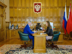 Губернатор Гусев призвал воронежский «Театр равных» развиваться 