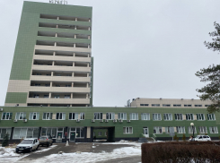 Хирургу, уезжающему в зону СВО, главврач вынес дисциплинарное взыскание в Воронеже 