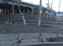 Чиновники займутся тротуаром у виадука на Заставе после замечания воронежского блогера 