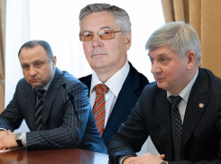 Третьим будешь: Владимир Попов пополнил список ВИП-должников Воронежской области 