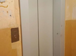 Лифт-игнорщик испытывает воронежцев на прочность 