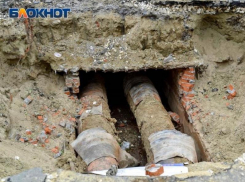 Крупная коммунальная авария оставила без холодной воды полсотни домов в Воронеже
