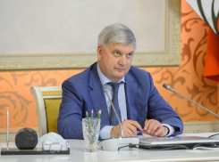 Указ о смягчении ковидных ограничений подписал Александр Гусев в Воронеже