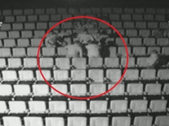 Массовая драка из-за девушек в кинотеатре Воронежа попала на видео