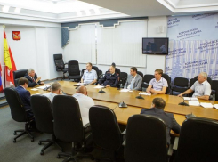 Обезглавленный ЦОДД разрывается между управлениями мэрии Воронежа