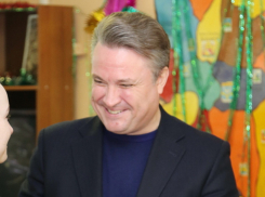 Вадим Кстенин призвал воронежцев осчастливить детей