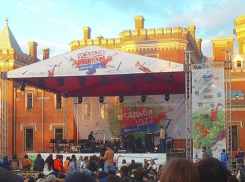 Воронежцев довезут до «Усадьбы Jazz» на бесплатных автобусах 	