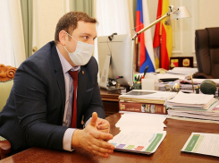 Главу управления муниципальных закупок мэрии Александра Зенина повысили в Воронеже