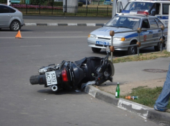 В Воронеже в ДТП в Железнодорожном районе пострадал мотоциклист