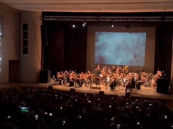 Ида Галич пришла в восторг от народного исполнения «Сектора Газа» в Воронеже  