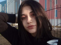 В Воронеже четыре дня не могут найти 15-летнюю школьницу Алину Беляеву