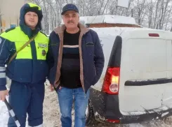 Белгородец попал в неприятность на воронежской дороге перед Новым годом