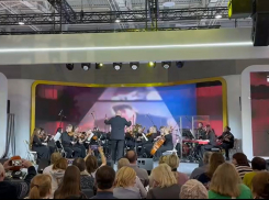 Необычное исполнение хита «Сектора газа» прославило Воронеж на ВДНХ