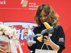 О чем говорила ведущая культовой телепрограммы с воронежскими подростками