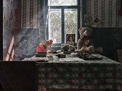 Кладбищенскую тишину вымирающего хутора снял таинственный сталкер из Воронежа