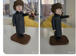 Легендарная бабушка-регулировщица стала сувениром в Воронеже