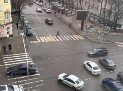 Центр Воронежа погрузился в хаос