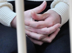 Сотрудницу детского сада могут арестовать в Воронеже