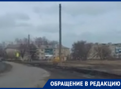 «Все в грязи!», – жители воронежского села рассказали о хаосе из-за фур, разворотивших дорогу