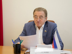Экс-сенатор и депутат облдумы Сергей Лукин отмечает 72-й день рождения в Воронеже