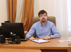 Боевой пресс-секретарь мэра Вадима Кстенина отмечает 38-летие в Воронеже