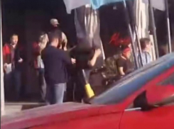 7 мигрантов задержали в модном ресторане «Бархат» в Воронеже