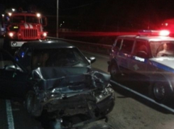 В Воронежской области иномарка влетела в КамАЗ: погиб водитель грузовика