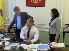 Губернатор назначил членом облизбиркома Ольгу Извекову: она спасала Гусева в 2014 году в скандале с глотанием «спермы»