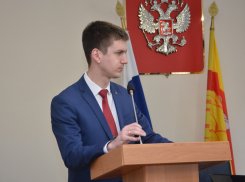 Как вице-мэр Воронежа перед депутатами речи о переходе держал