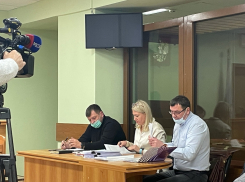 Защита бывшего ректора-депутата Колодяжного просит вернуть уголовное дело в прокуратуру  