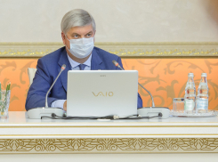 Спасибо ковиду: воронежское правительство вспомнило про сломанный томограф и 33-летний рентген-аппарат