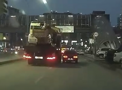 Брутальность водителей в Воронеже показали на примере странного  ДТП 