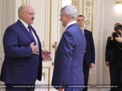 Губернатор Гусев пригласил Александра Лукашенко на открытие мега-школы в Воронеже 