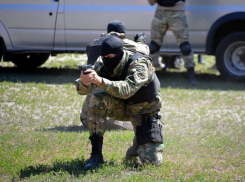 Воронежские спецназовцы показали, как надо задерживать нарокдилеров