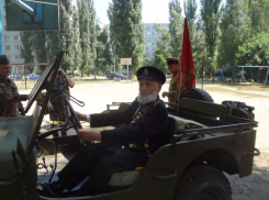 Военному врачу, который освобождал Воронеж от фашистов, исполнилось 100 лет