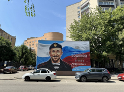 Граффити с легендарным бойцом появилось в Воронеже 